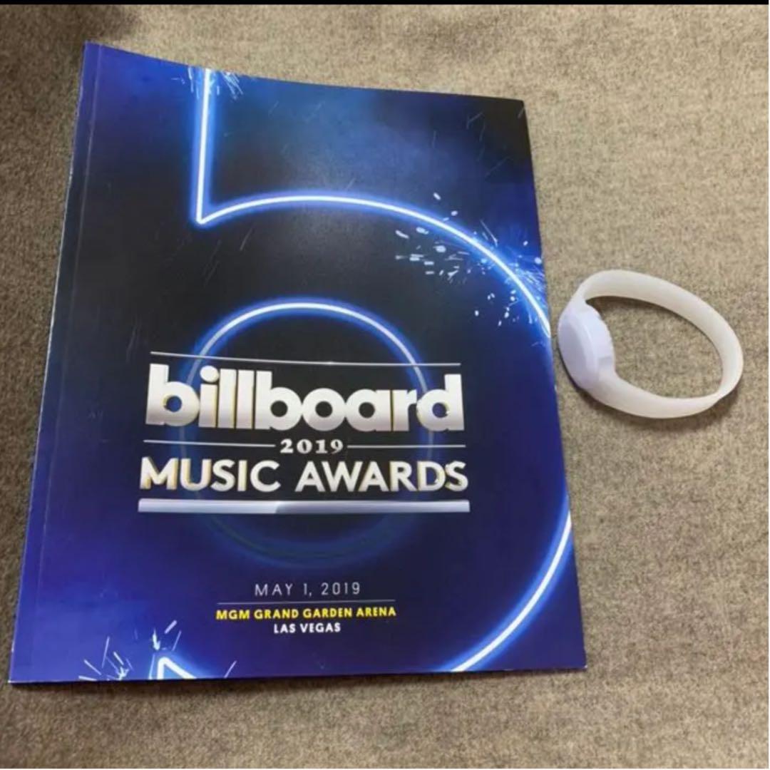 ［新品未使用］ビルボードミュージックアワード2019 パンフレット ブレスレット