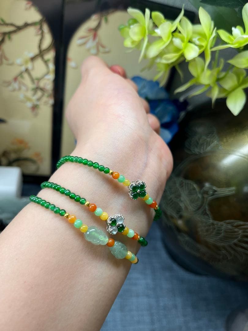 新入荷❣️貴重‼️18kビーズ入り、ロウカン質氷種満陽緑ビーズ&【幸運】四葉草ブレス