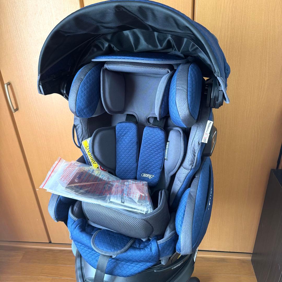 アップリカ フラディアグロウ ISOFIX360° セーフティ プレミアム AB
