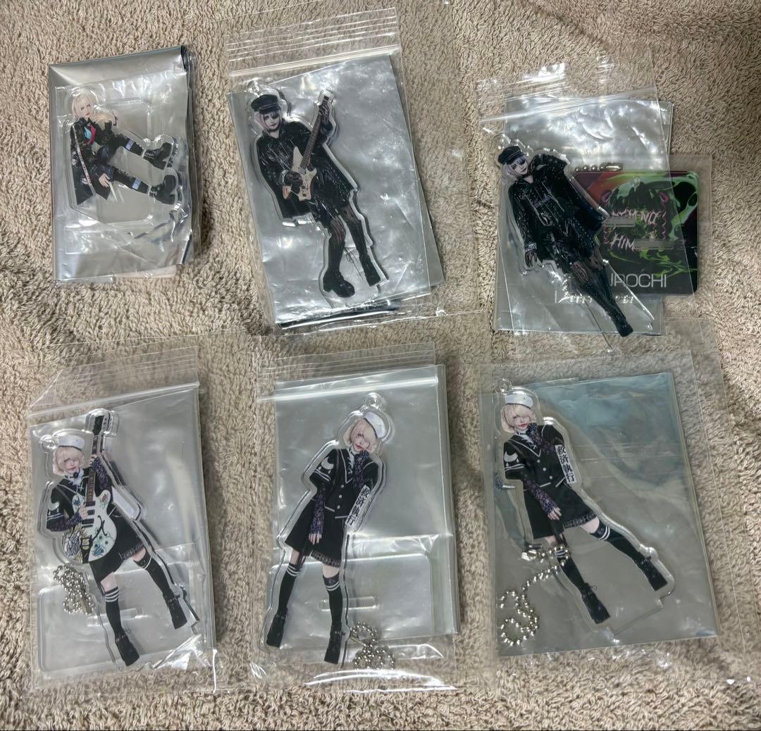 値下げ中！電脳ヒメカ　なおち　アクリルスタンドキーホルダー　缶バッジ16点セット