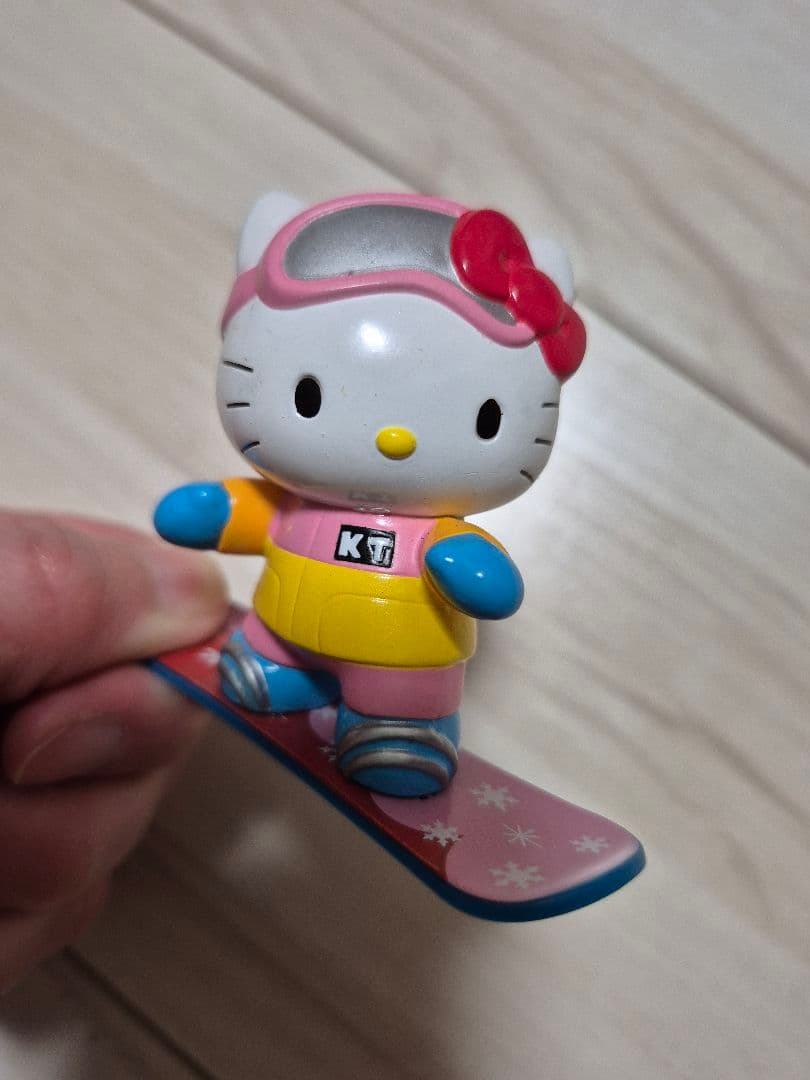 ハローキティ スノーボード キーホルダー　平成レトロ　2000年