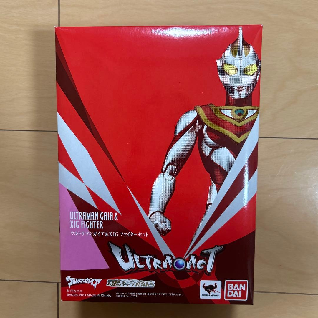 ULTRA-ACT ウルトラマンガイア＆XIGファイターセット