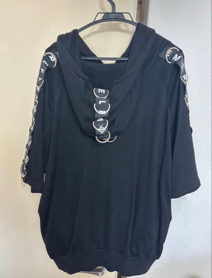 REFLEM DリングロゴテープZIPパーカー