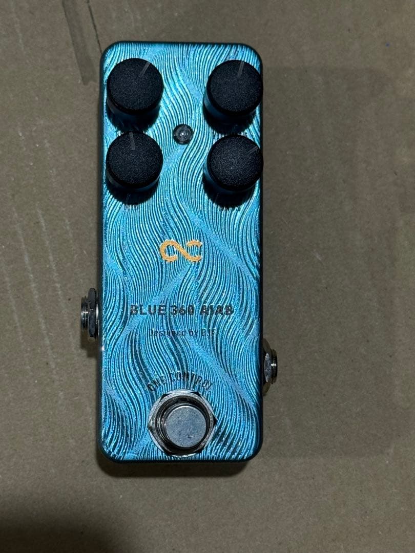 ベース BLUE 360 AIAB - One Control