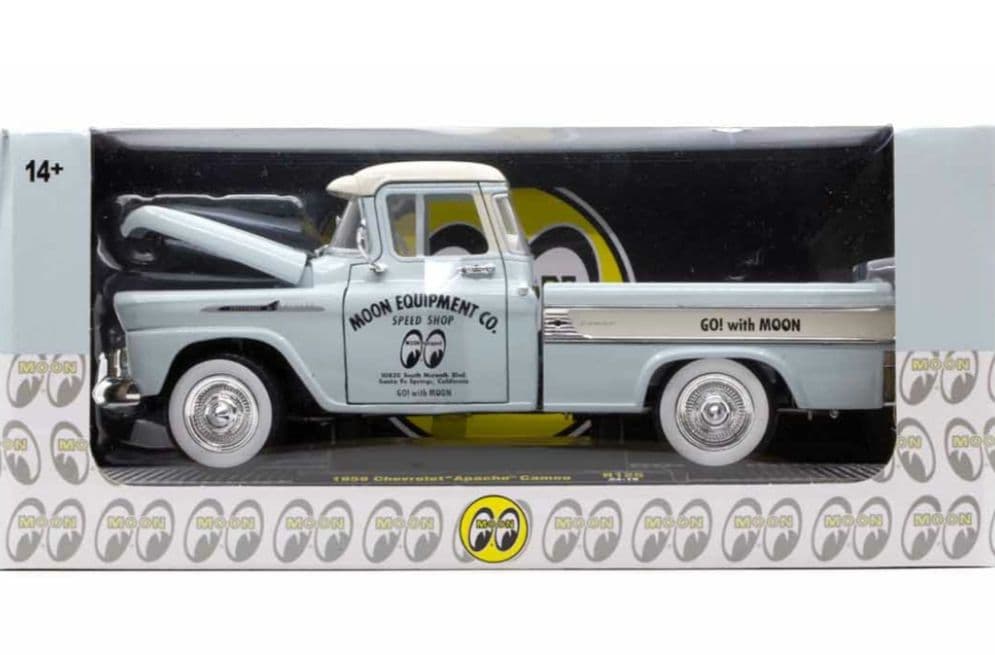 M2 1958 シボレー　アパッチ・カメオ - ムーンアイズ