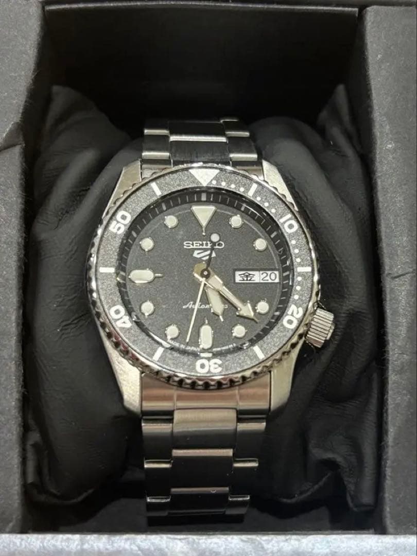 SEIKO 自動巻き時計 ブラック　SBSA225