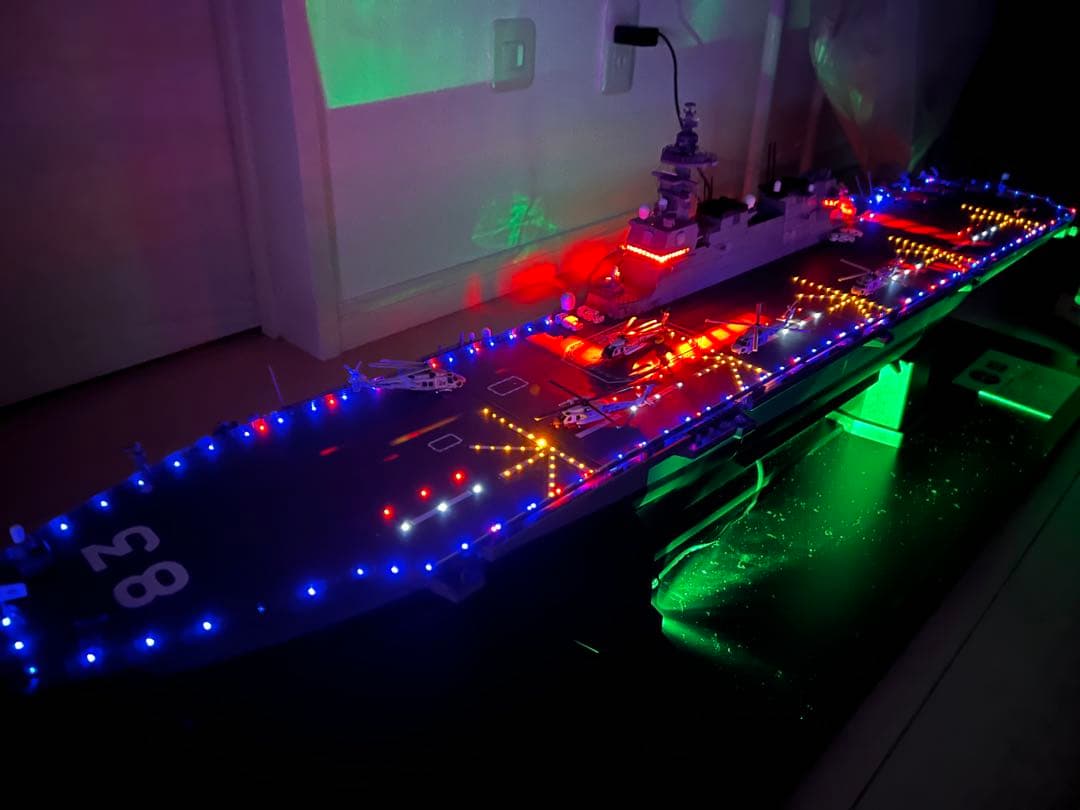 【完成品】護衛艦いずもをつくる ディスプレイケース アダプター付き