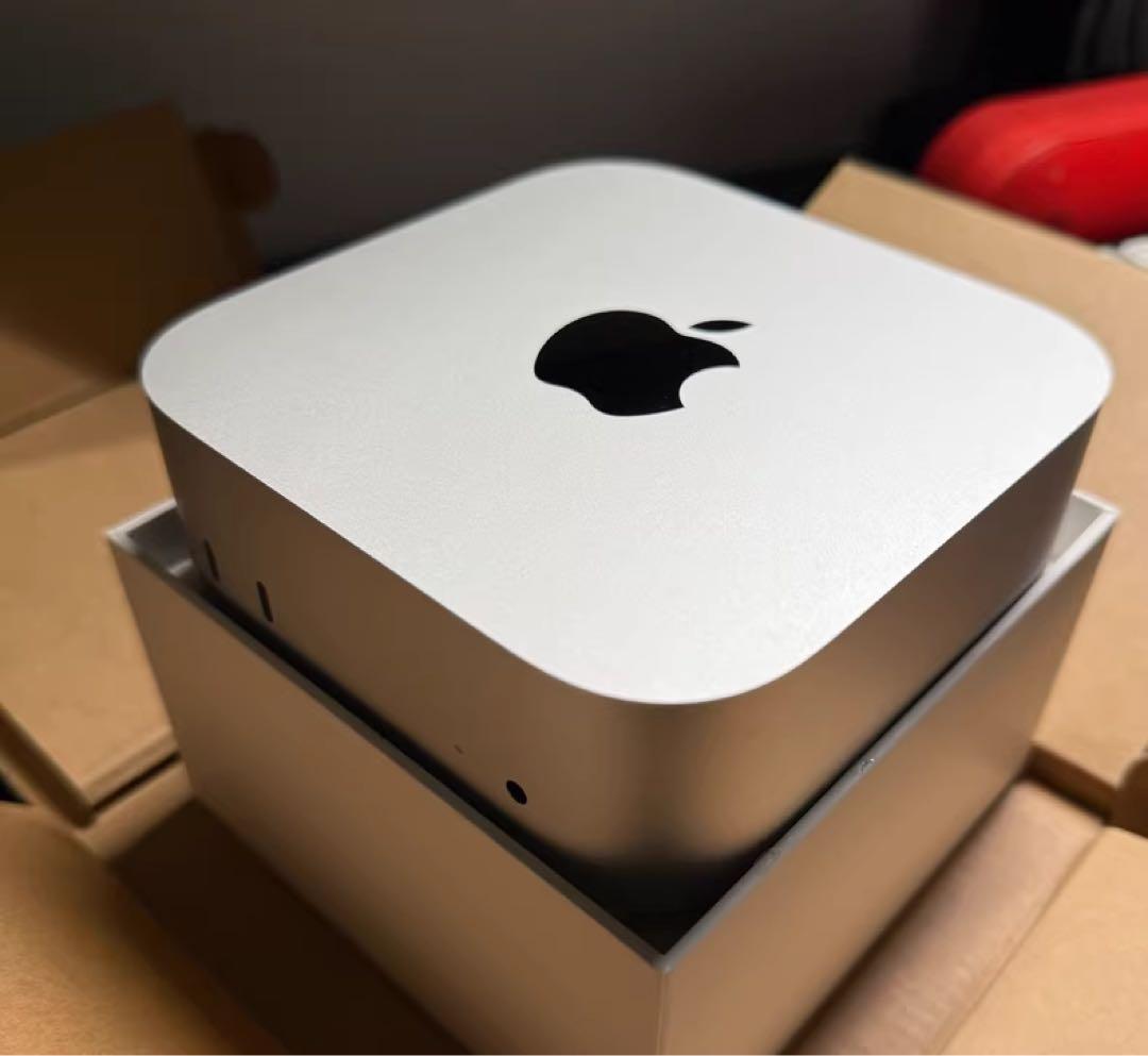 Apple Mac mini シルバー