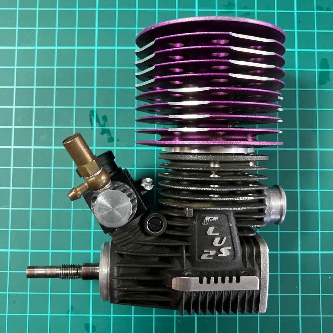 ノバロッシTORONERO 中古　ラジコンエンジン