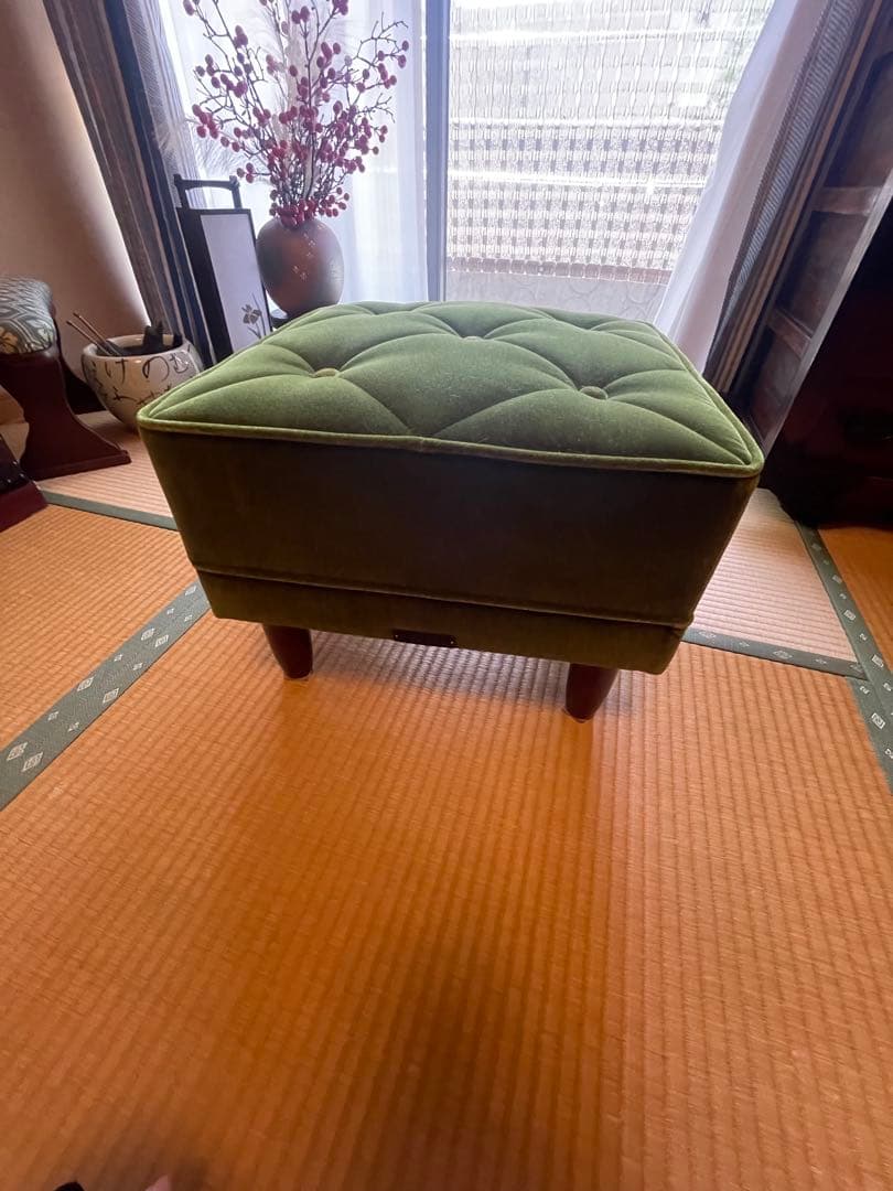 中古　カリモク60 オットマン