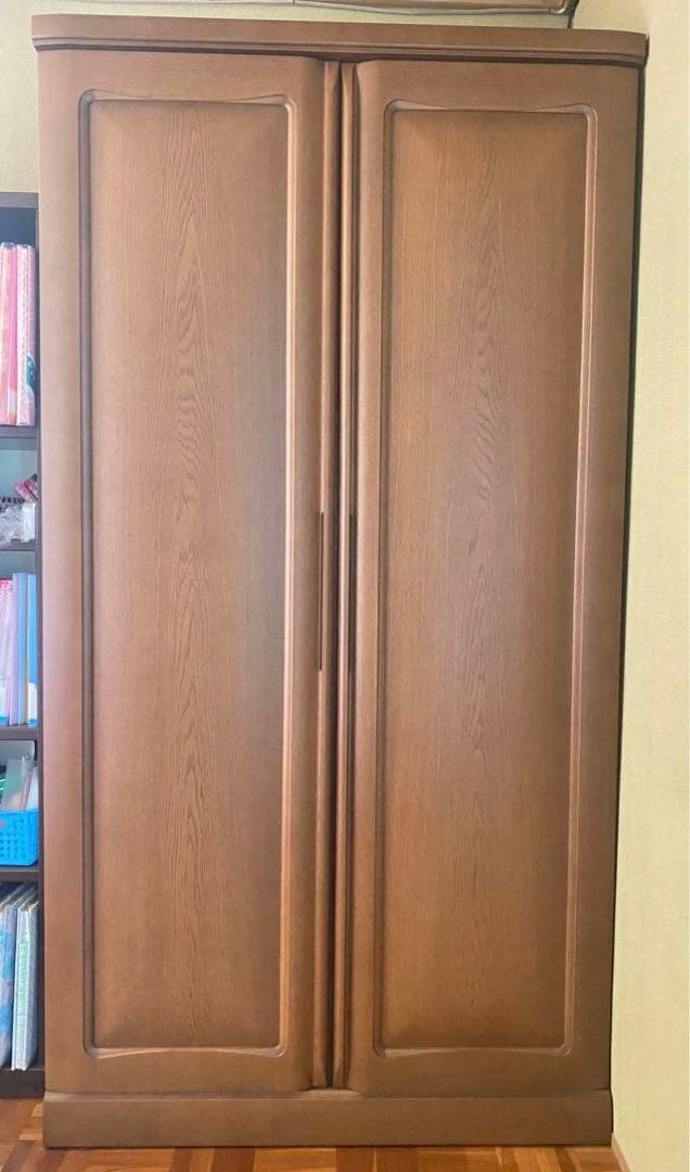 洋服クローゼット　洋ダンス　２枚扉　木製タンス　ワードローブ