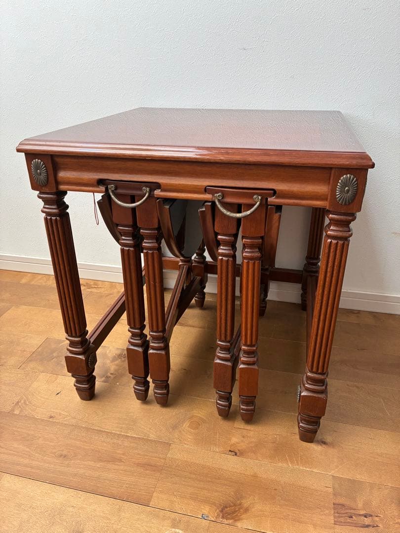 Y*望様 アンティーク　ネストテーブル　折り畳みラウンドテーブル　３点セット