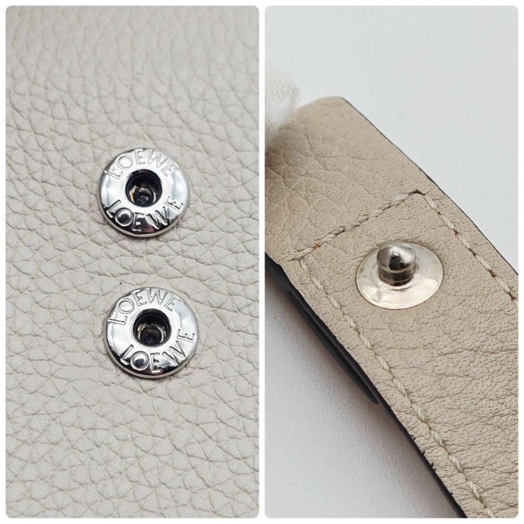 LOEWE ロエベ トライフォールド コンパクトウォレット 二つ折 アナグラム.