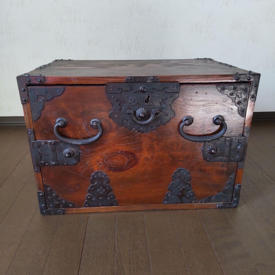 かなり古い船金庫