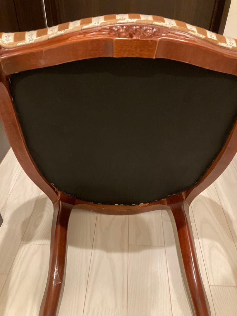 希少　クラシックストライプ柄木製椅子