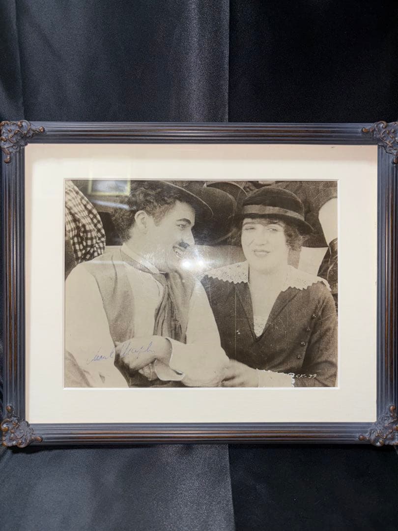 チャールズ・チャップリン　直筆サイン