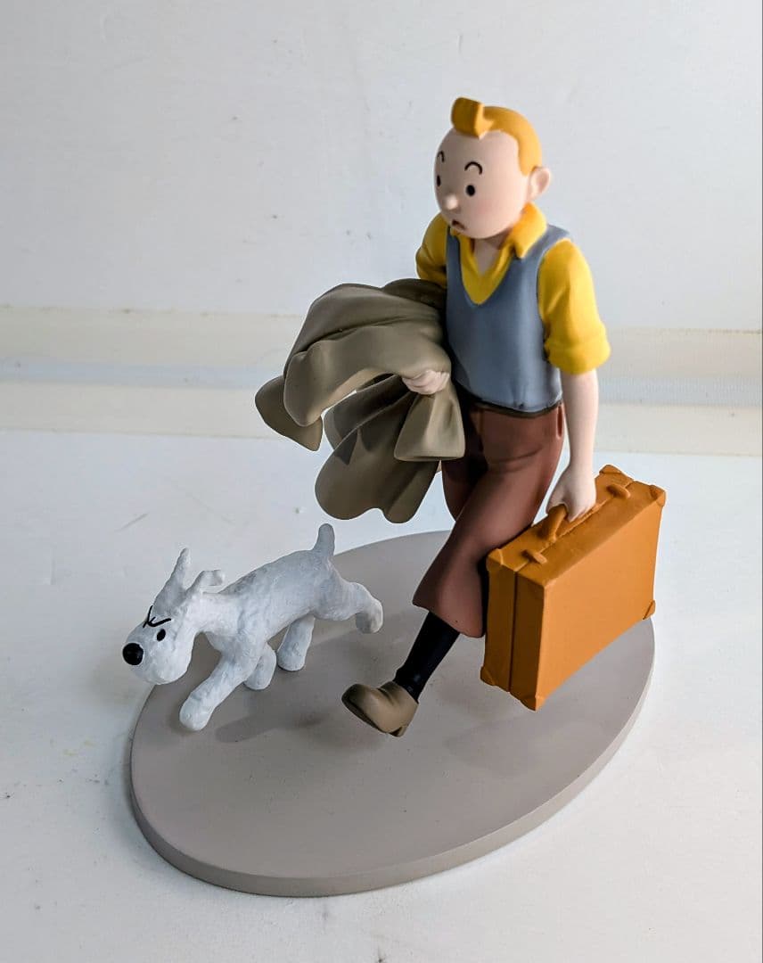 〈タンタンの冒険TINTIN&Yレジンフィギュアモデル フランス製〉