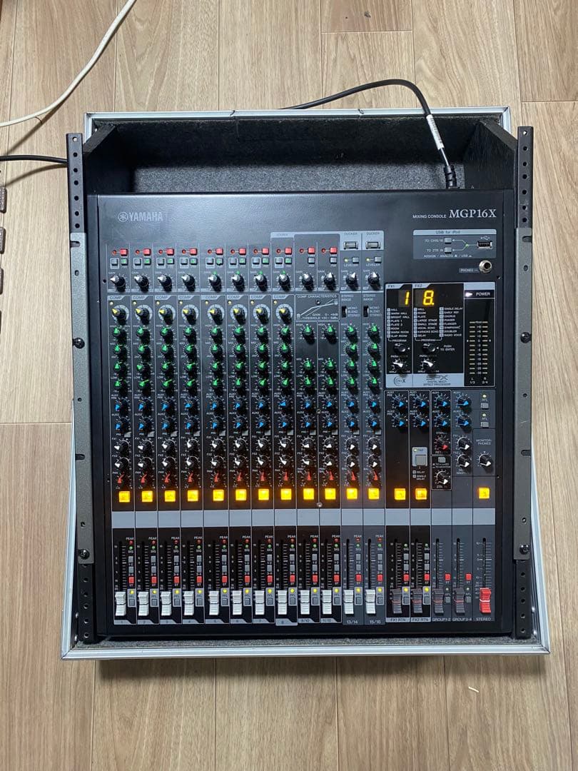 ロードレディー 12U ミキサーケース RRM19R (美品)