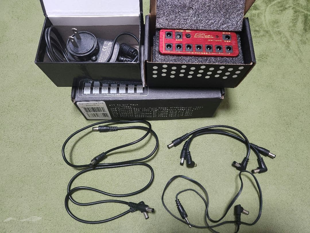 ギター ONE CONTROL Distro All In One Pack - red