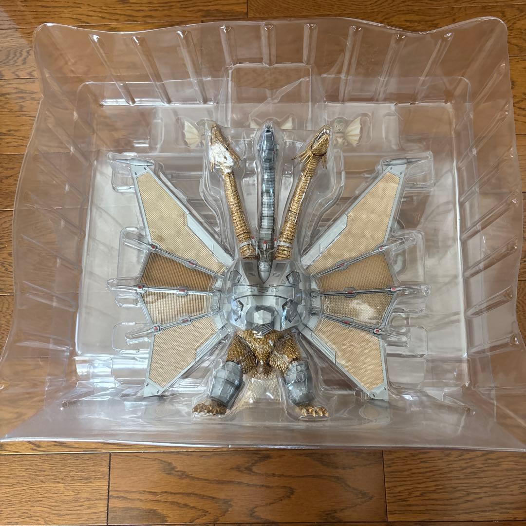 S.H.MonsterArts メカキングギドラ