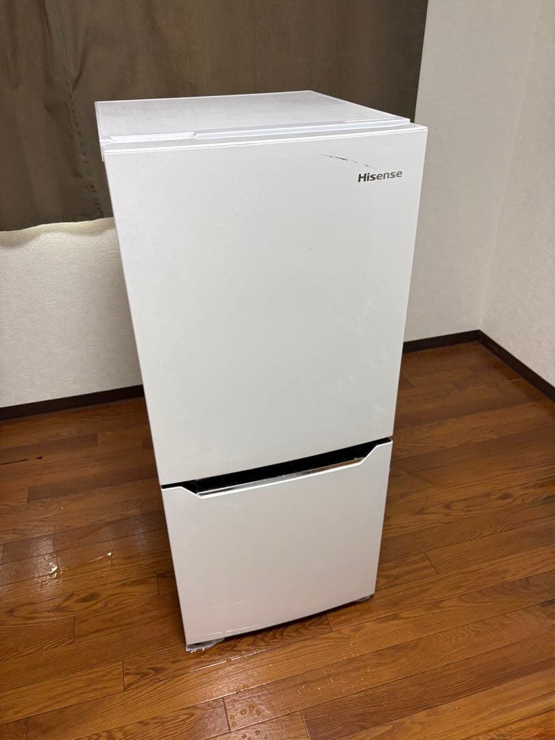 Hisense 冷蔵庫 ホワイト 下冷凍