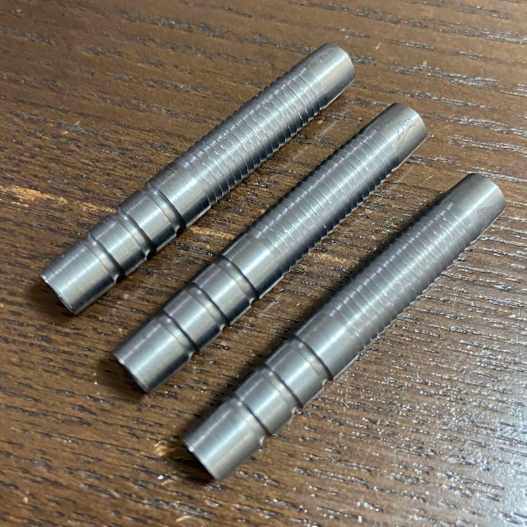 RED DRAGON Snakebite PL15 18gピーター・ライト