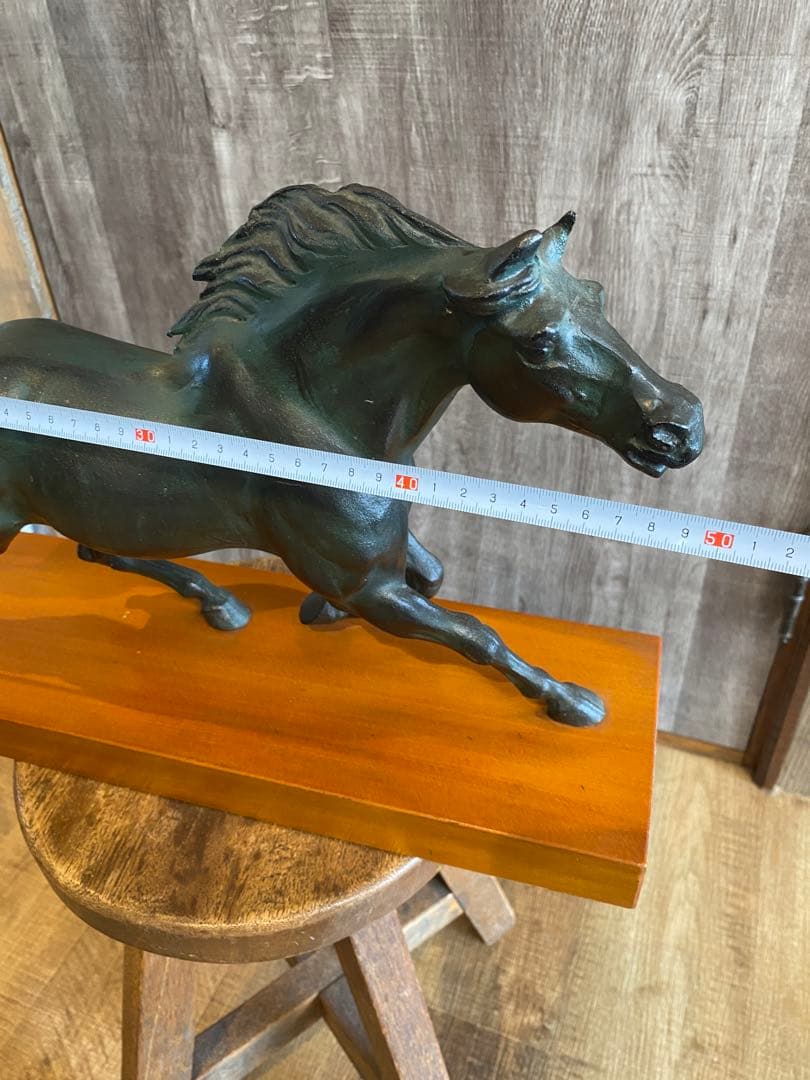 馬の置き物　ブロンズ