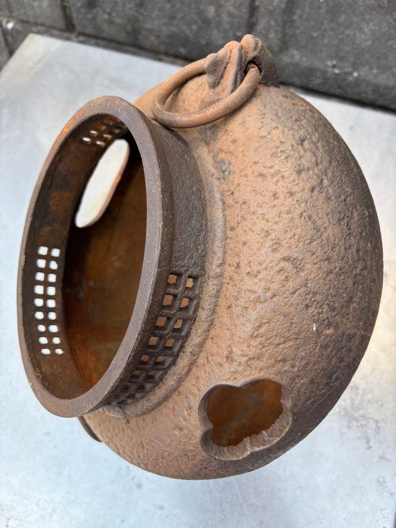 鉄製　茶釜　茶道具　レトロ　古道具　鉄瓶