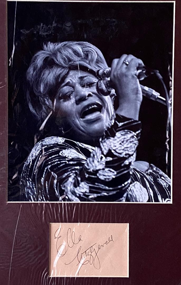 Ella Fitzgerald　直筆サイン（鑑定書付き）