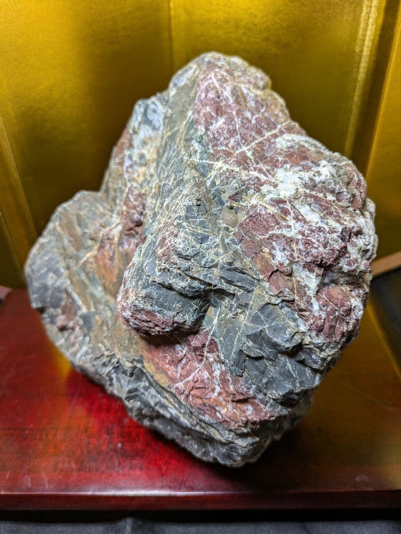 原石 6.8kg ？？？ 濡らし無し 希少 レア品