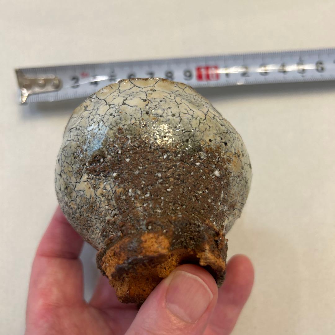 『値引き』【ヴィンテージ萩焼】日本酒盃 白パチパチ釉 萩焼 わなり広台