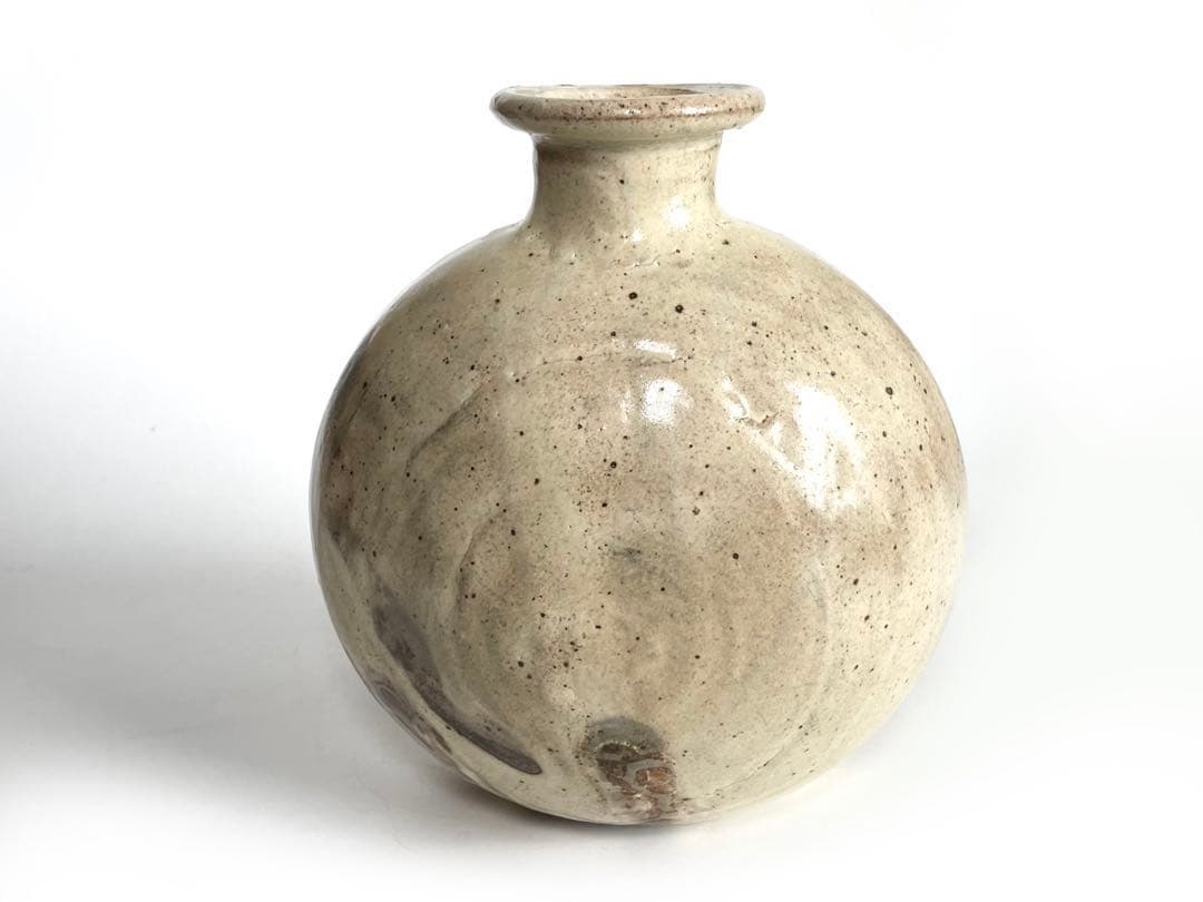 陶芸家　桃源窯　吉田喜彦　横瓶　扁壺　花瓶　花入　李朝　粉引　師　荒川豊蔵