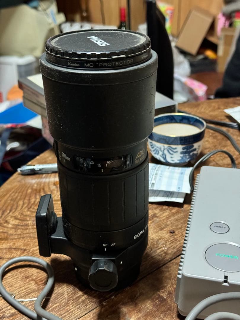 SIGMA 300mm レンズ(詳細不明)
