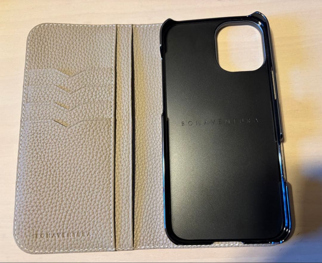 値下げ⭐︎BONAVENTURA⭐︎未使用iPhone16 Plus手帳型ケース