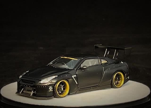 PGM 日産 Rocket Bunny R35 ロケットバーニ GT-R GTR