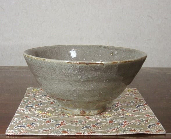 三朝焼　森田無想作　在銘「三朝」　茶碗　無傷　共箱　保証。