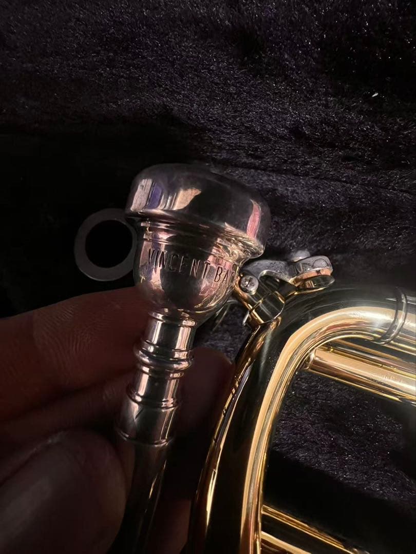 金色 3バルブ トランペット 本体