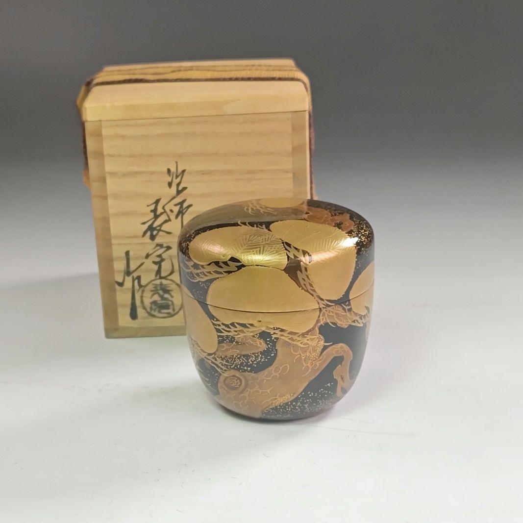 ウ223 棗『塗師　川瀬表完』『松金蒔絵　棗　共箱』漆塗　茶道具