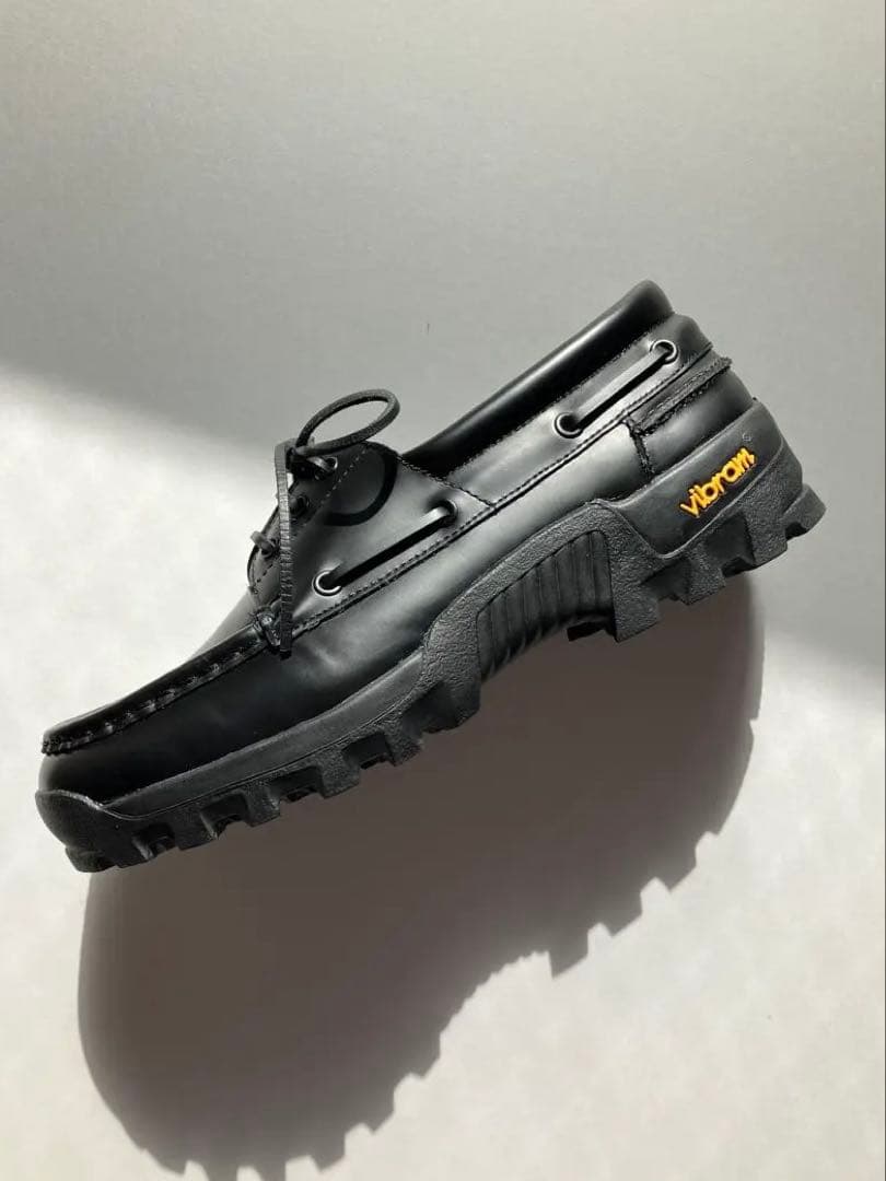 ZARA vibram デッキシューズ