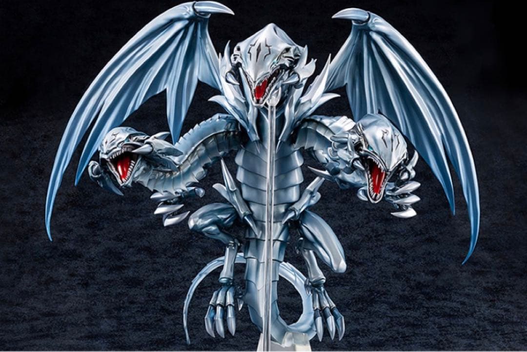 【新品・未開封】遊戯王 デュエルモンスターズ 青眼の究極竜 フィギュア あみあみ