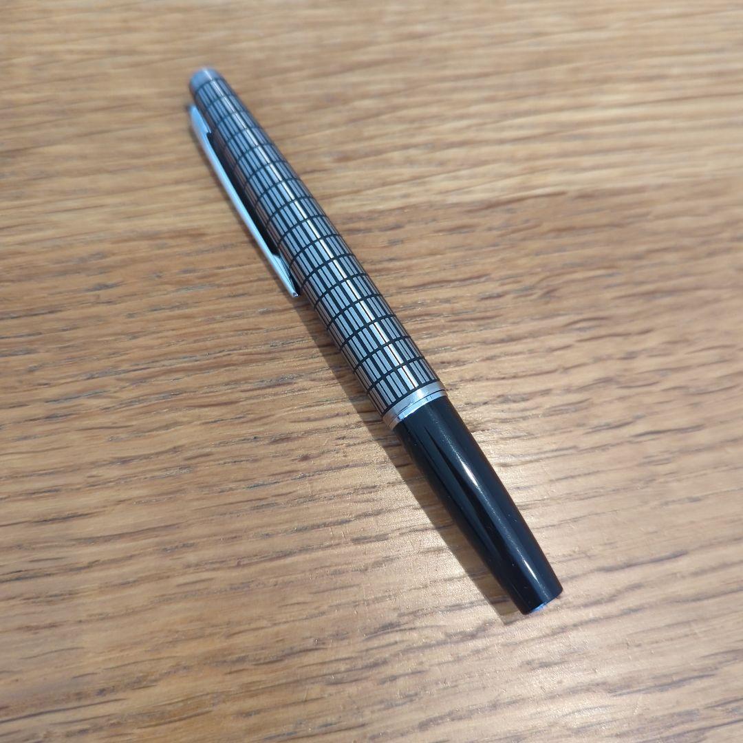 m*m様 【おそらく新品】パイロット 14k 万年筆 エリート 蝕刻 中字