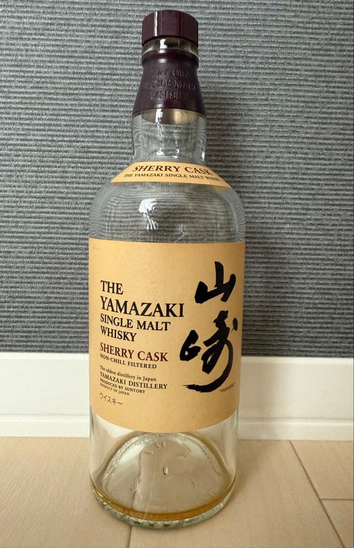 山崎 サントリー シングルモルトウイスキー シェリーカスク 2010 空瓶
