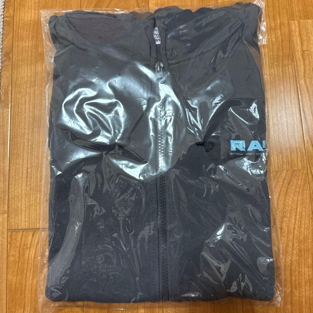 Man RAYS パーカー 新品未開封品