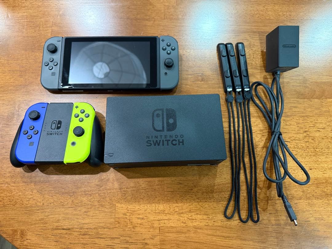 【超美品】Nintendo Switch 本体 2018年式 付属品セット