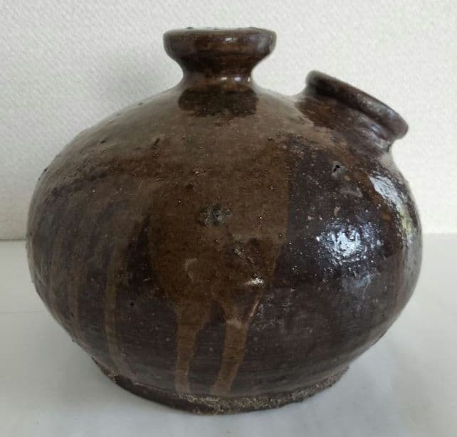 陶器　尿瓶