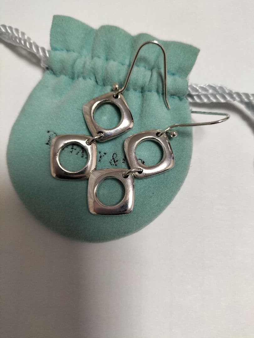 希少！ティファニースクエアピアス