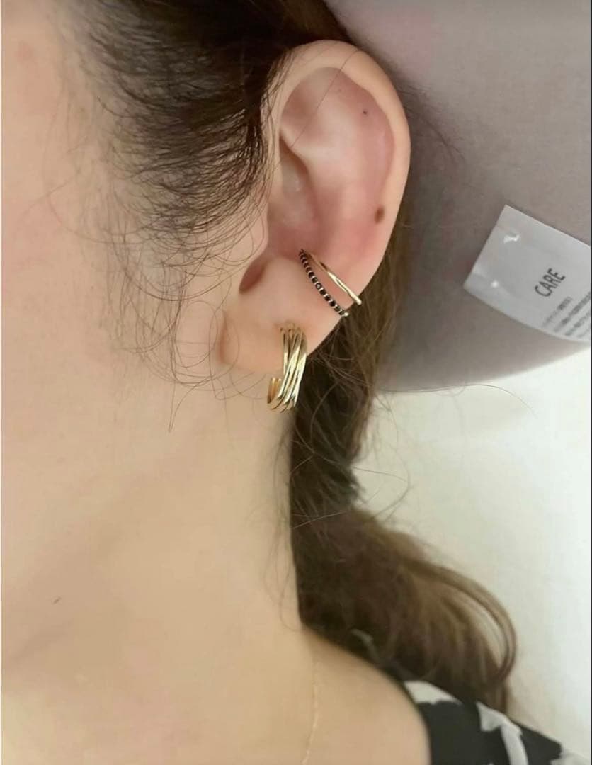 Lilas リラ⭐️スクリューフープピアス K10