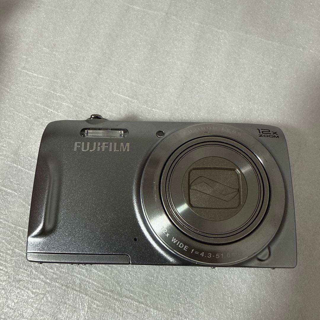 ❗️激安価格❗️デジカメ　本体　FUJIFILM Finepix T500