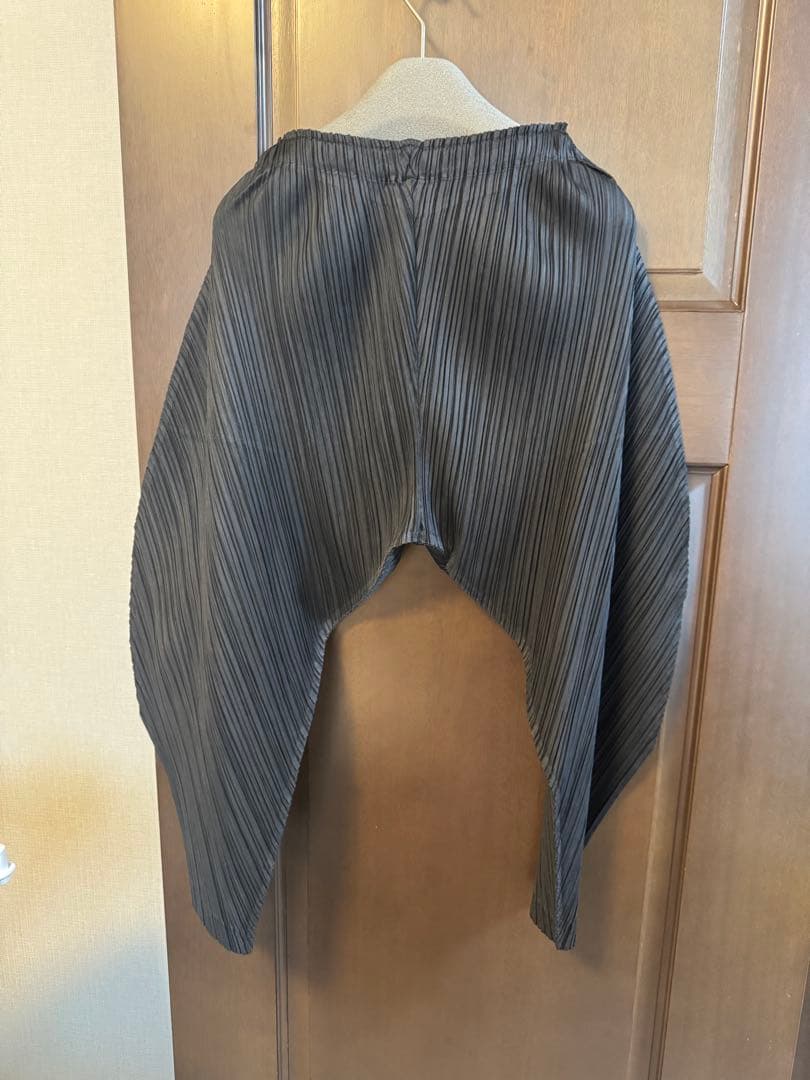 プリーツプリーズ　サイズ3