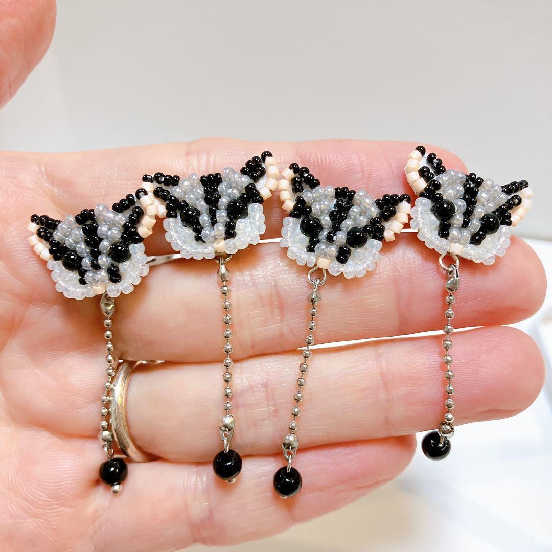 専用★ビーズ刺繍ピアス　ハンドメイドピアス　動物モチーフ　アニマルピアス